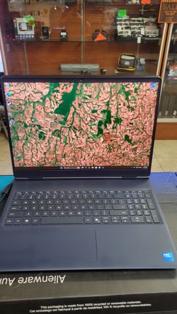 ALIENWARE AURORA 16 CORE 7 16gb rtx 5050 WIN 11 111810-1 JAR