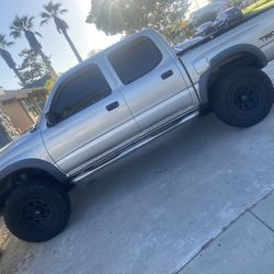 Toyota Tacoma Rims & Tires