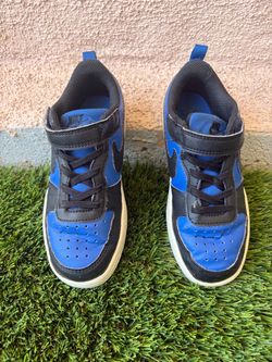 Nike kids shoes
