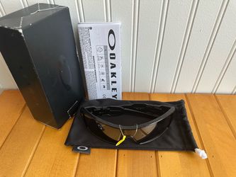Oakley sunglasses 😎 ￼