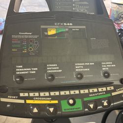 Precor USA EFX 546 Eliptical 