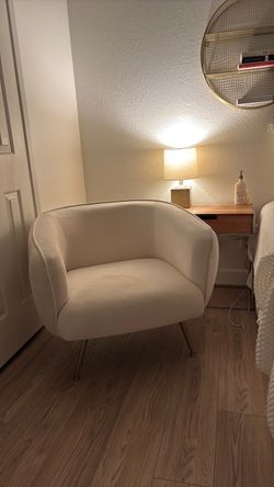 Cream velvet chair