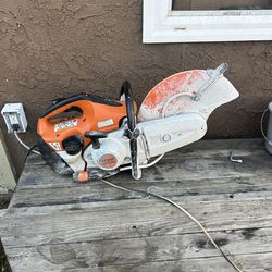 Sthil concrete saw
