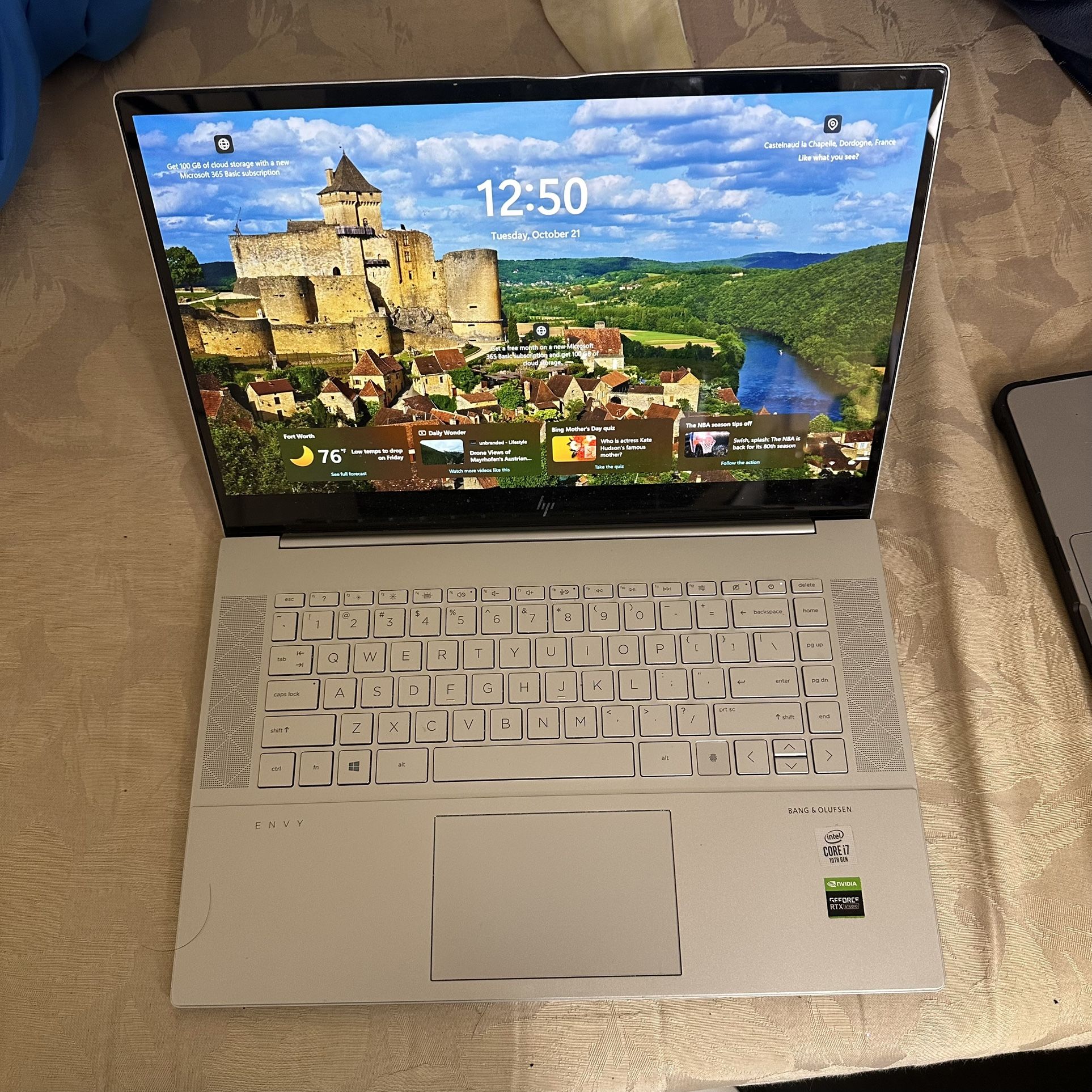 HP Envy 15” 32gb Ram 1tb RTX 2060 Laptop 4k DCI-p3 touch screen *READ*