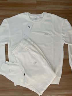 Alo Yoga Sweater Set