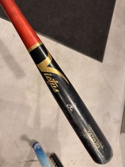 Victus Fernando Tatis Bat