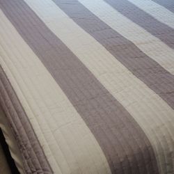 Queen Bed Matress With Spring Box 
