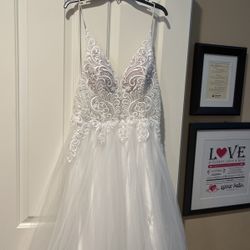 Wedding Dress Size 8