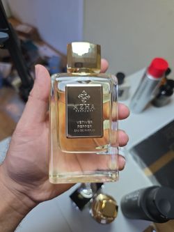 Azha Vetiver Pepper