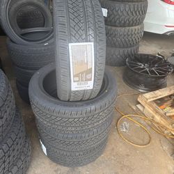 235/45R18 Pegasus Touring Tire