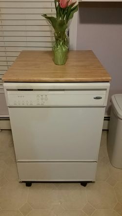 Whirlpool Portable/ Moveable Dishwasher