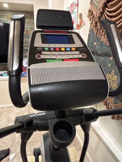 ProForm Endurance 520 E Elliptical –