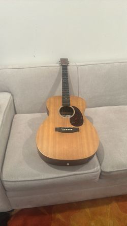 Martin Custom X Series Acoustic Electric