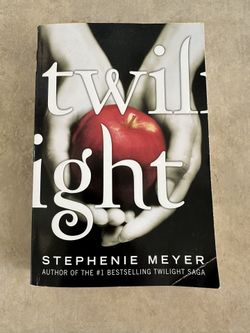 Twilight By Stephenie Meyer