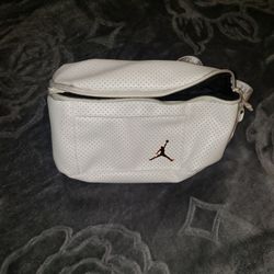 Cangurera JORDAN
