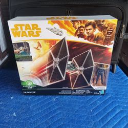 Star Wars Force Link 2.0 TIE Fighter and TIE Fighter Pilot Figure