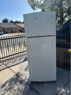 Kenmore Refrigerator