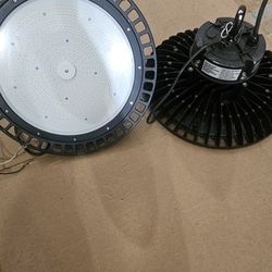 UfO  Led  Lights  200 Watts  100 - 277v.   