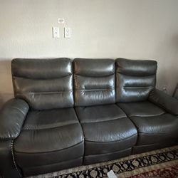 Couch / Sofa 