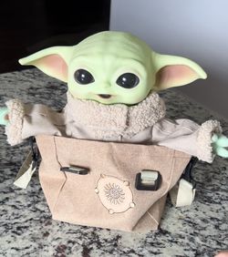 Electronic Grogu baby Yoda From Starwars Tv Show The Mandalorian