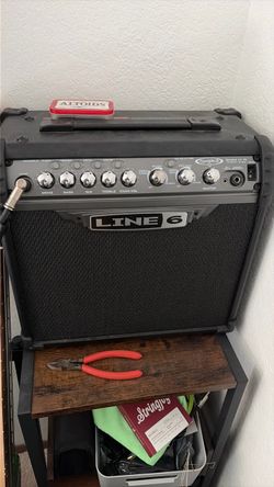 Line 6 Spider 3 15 watt guitar amp