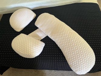 Pregnancy Pillow