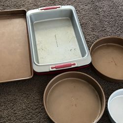 Baking pans