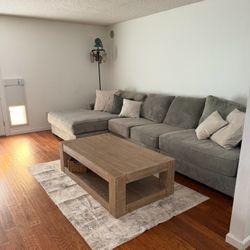 Large 3-Piece Gray Sectional with Chaise — Mor Furniture — Excellent Condition