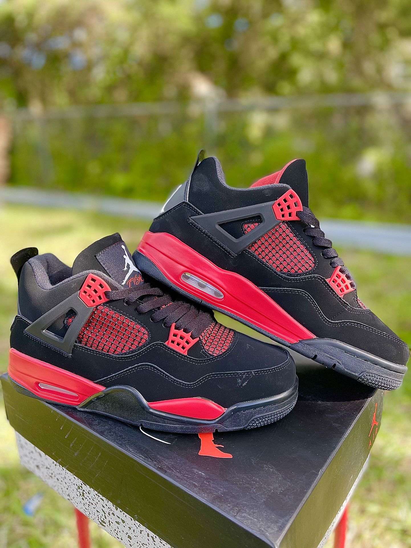 Jordan 4 ‘Red Thunder’