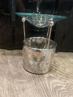 NEW Bath & Body Works Silver Metal Glass SNOWFLAKES Fragrance OIL WARMER 