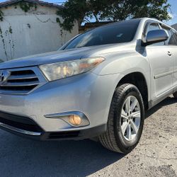 2012 Toyota Highlander