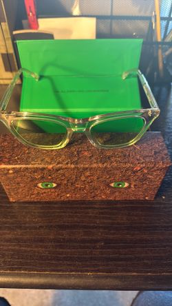 Sun Glasss