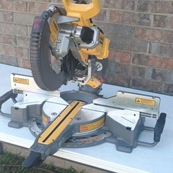 
DEWALT - 60V Lithium-Ion 12 in. Cordless Sliding Miter Saw (Tool Only)
 