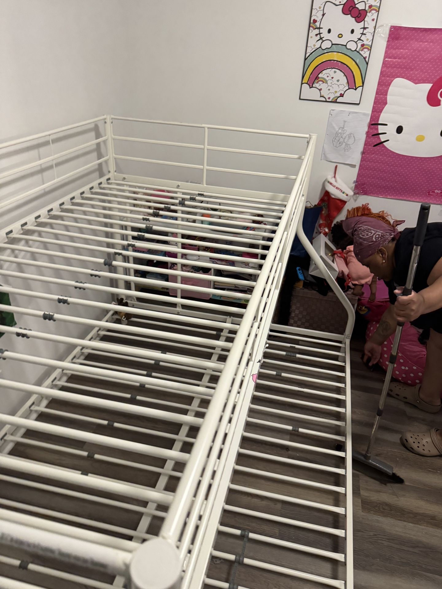 Twin/full Bunk bed