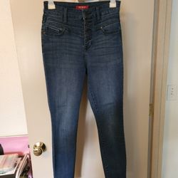 ♡《Guess Jeans ♡ SIZE 6/28》♡