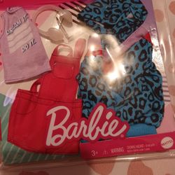 New Barbie Sets Of Clothes