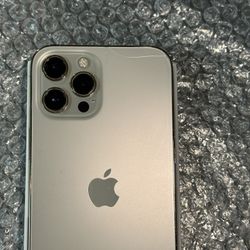 iPhone 12 PRO MAX UNLOCKED 