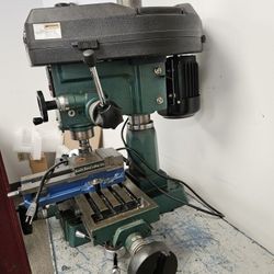 Grizzly  Miling Machine 