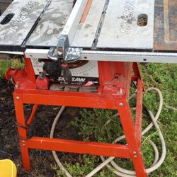 Portable Table Saw 