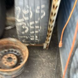 285 35 23 Tire Tires $50 