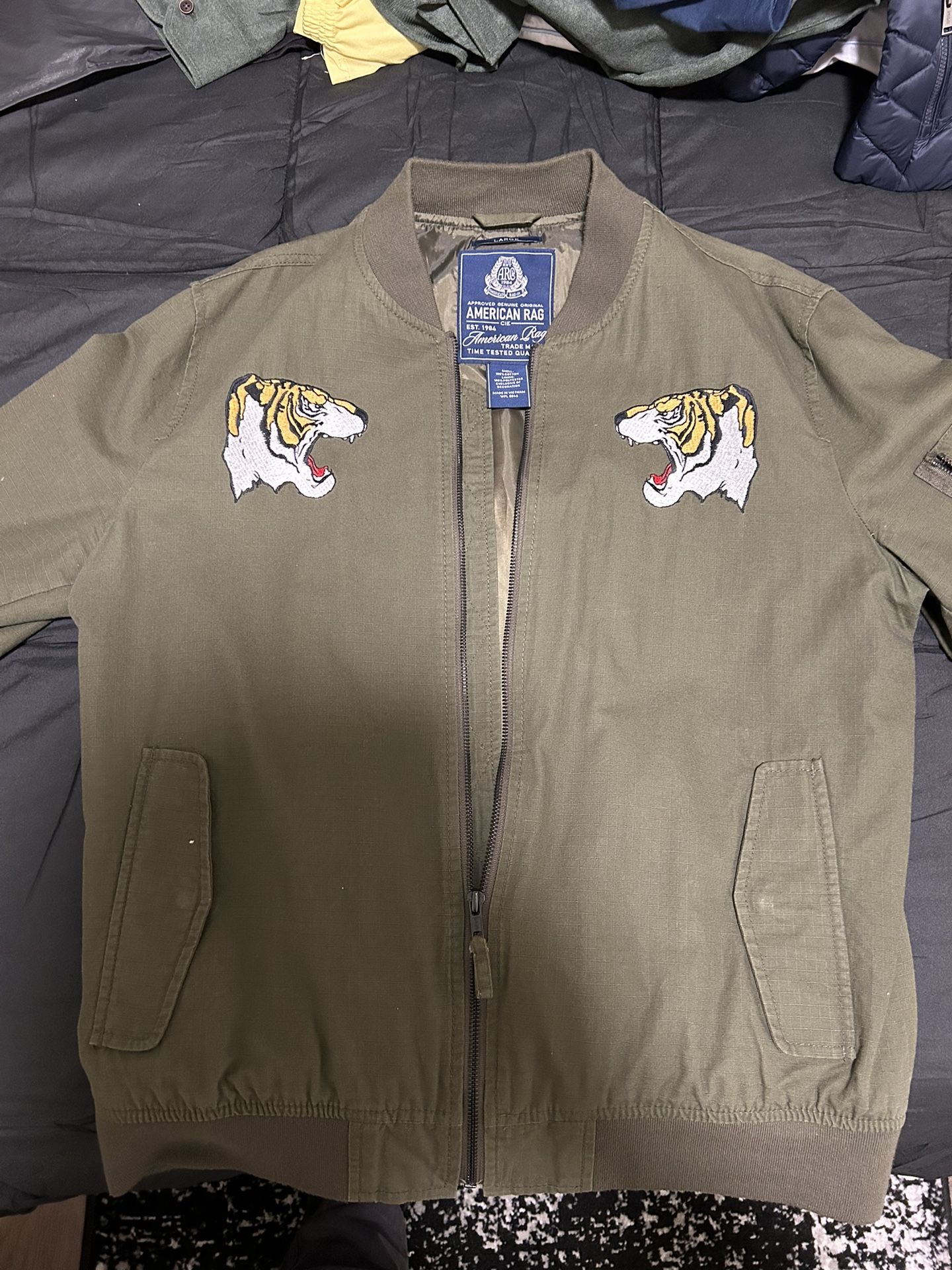 Olive Green Bomber Jacket (Size L)