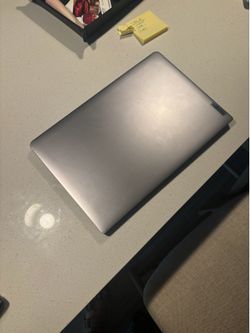 Lenovo Idea Pad 3 w/ charger