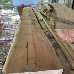 Cedar Boards Cut 4 Inches Thick  Kill Dry 14 In Wide 11ft Long Long Sniveling On Two Sides