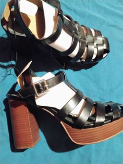 Torrid heels size 10