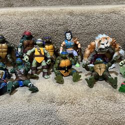 TMNT Teenage mutant ninja turtles lot of 13 Figures Dog pound Some 4 parts