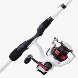 ABU GARCIA MAX PRO SPINNING COMBO