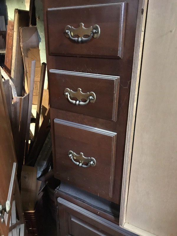 Cherry Kraftmaid floor cabinet , 3 drawer , 12x30x24