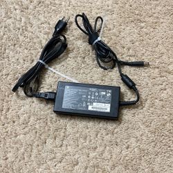 Genuine HP 120W Smart Adapter 19.5V 6.15A Model HSTNN-LA25 P/N 710415-001 W/Cord