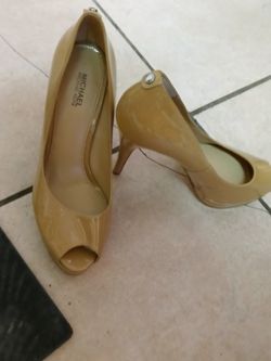 Michael Kors. 7.5 Sz