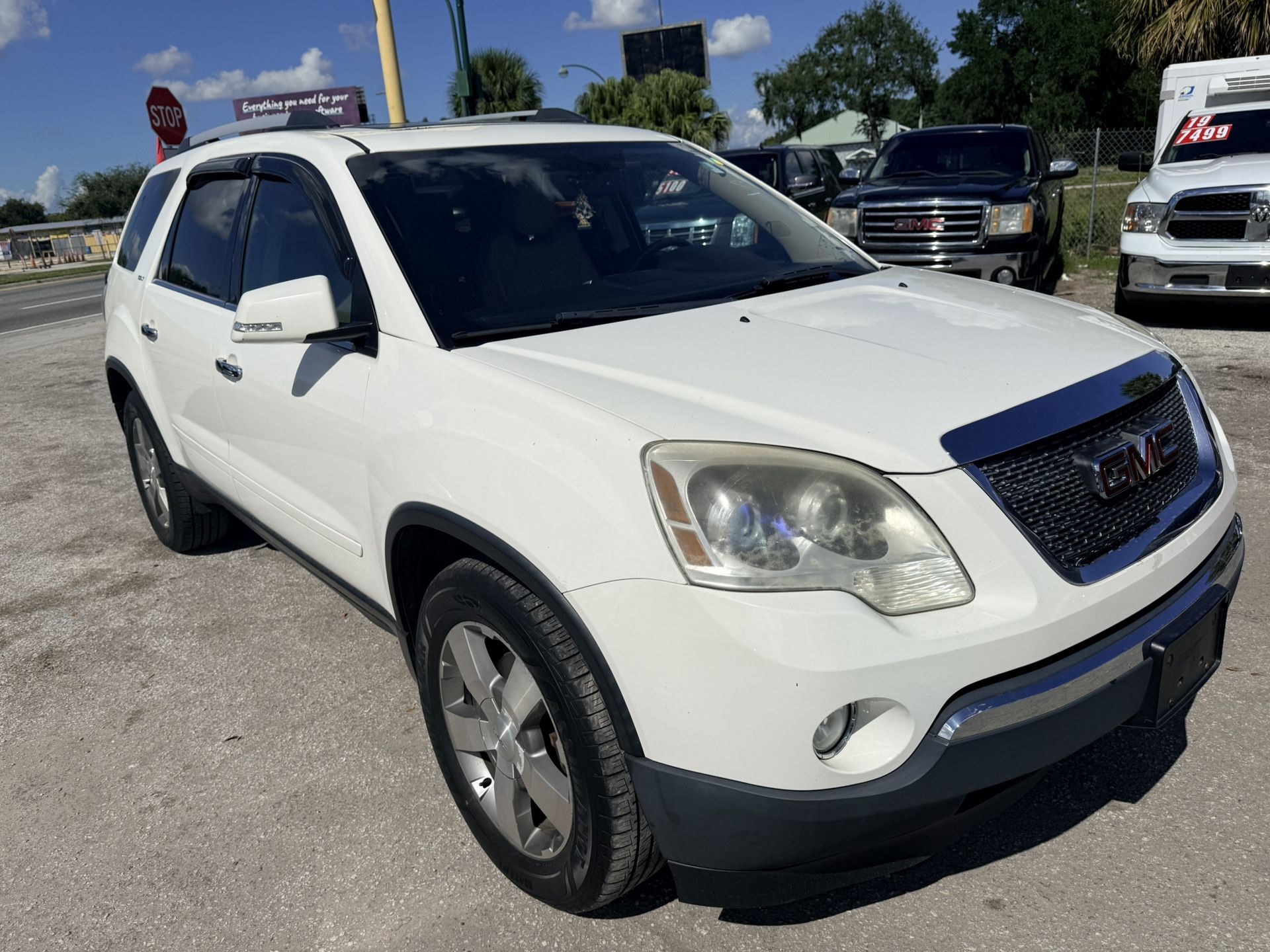 2011 GMC Acadia